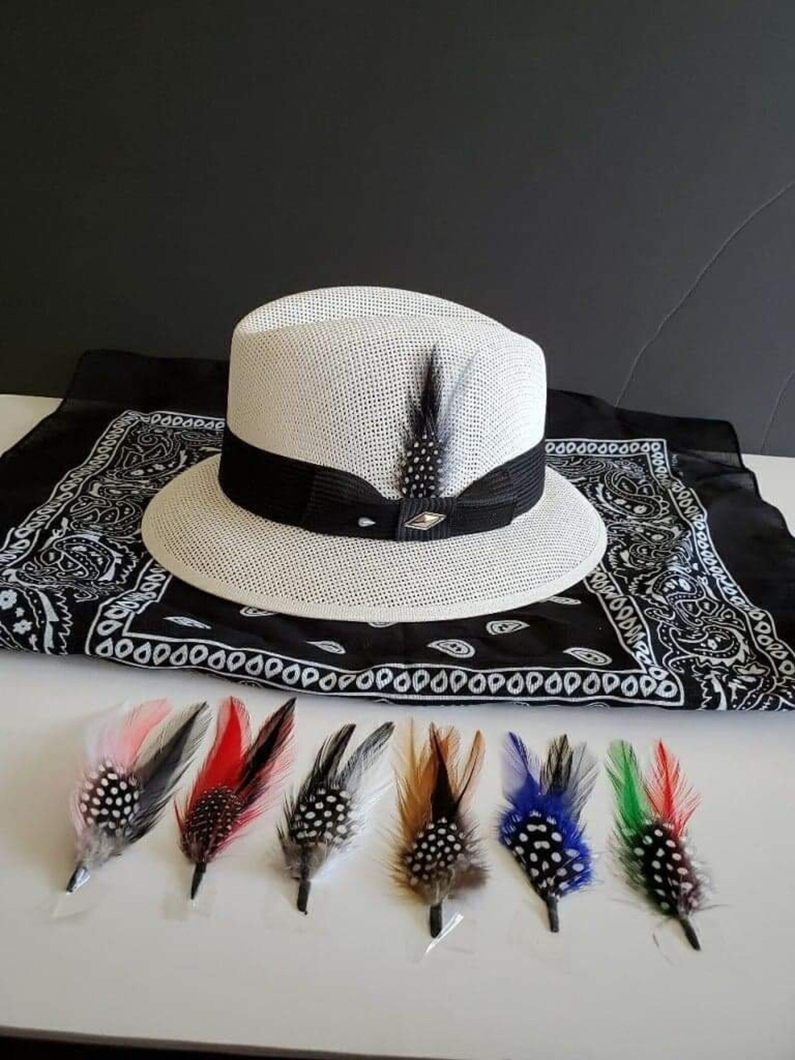 White Lowrider Fedora – Stylish Chicano Hat for Men and Women