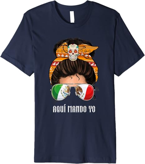 Aquí Mando Yo Mexican Flag Women’s Premium Men T-Shirt - Bandera Mexicana
