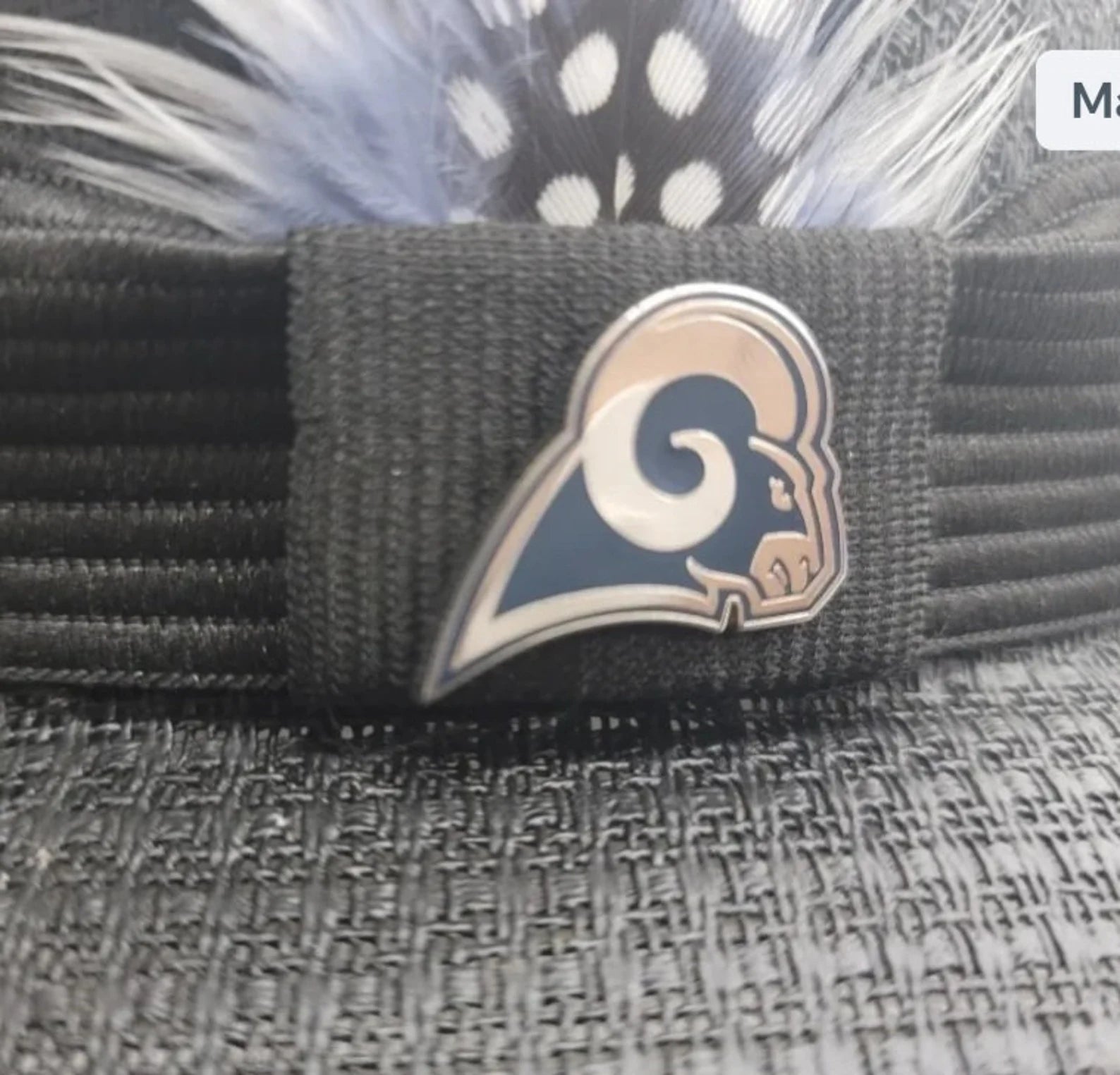LA Rams Lapel Pin – Official Team Merchandise for Fans and Collectors